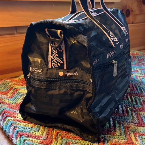 Lesportsac Handbags - 👛 LeSportsac x Barbie NWOT small weekender bag. Fresh, crisp, limited edition